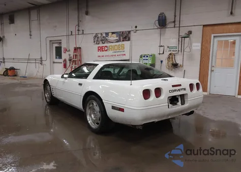 1994 Chevrolet Corvette from USA, damaged, VIN 1G1YY22P5R5108415